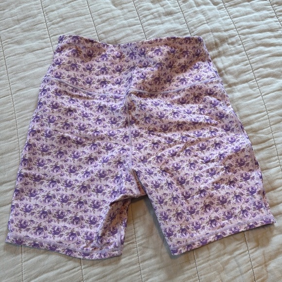 LoveShackFancy // Giada Biker Shorts, Size Large, Purple Meadow Print - Picture 5 of 7